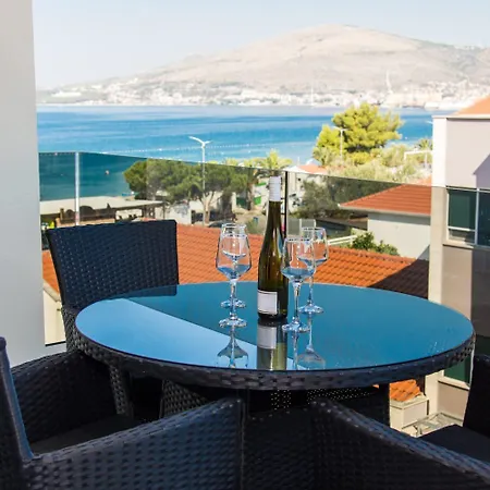 Apartment Lea Trogir